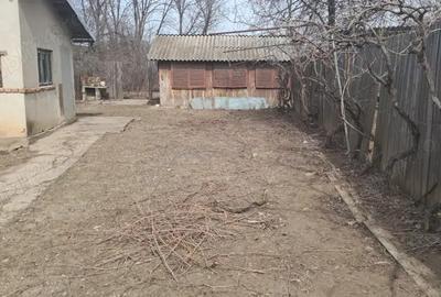 Casa de vinzare cu teren de 2636 mp ieftina la Gherghita pozitie excelenta pentru vila - 3