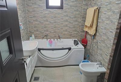 Apartament cu 2 camere decomandat în Burdujeni