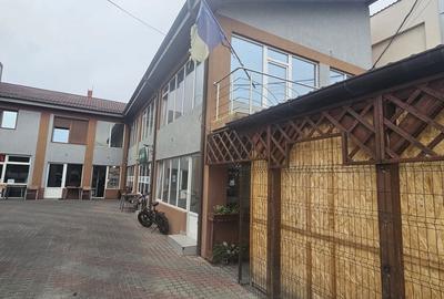 Spalatorie auto, spatii comerciale, b-dul N. Romanescu - 5