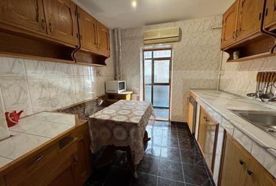 Apartament cu 2 camere decomandat, mobilat în Sărari - 6