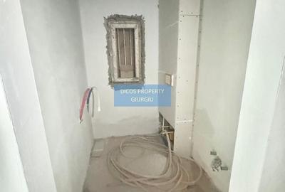 Casă individuală cu 7 camere cu Canalizare în Central - 11