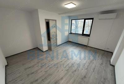 Spațiu comercial, de 90 mp, în Central - 1