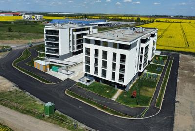 Spațiu comercial, de 61.799999237061 mp, în Torontalului - 9