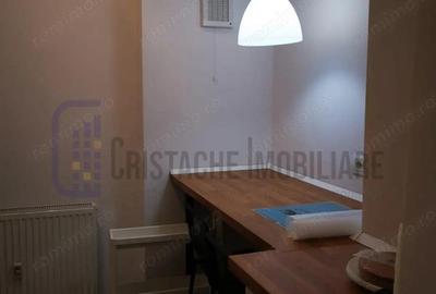 Hanul Berarilor, 2 camere, decomandat, complet mobilat si utilat - 1