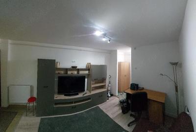 Garsonieră decomandată în Central - 10