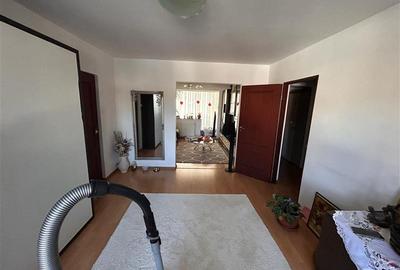 Apartament cu 3 camere semidecomandat în Gării - 9