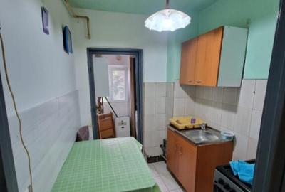 Garsoniera spa?ioasa ?i luminoasa, etaj 1, Decebal - 2