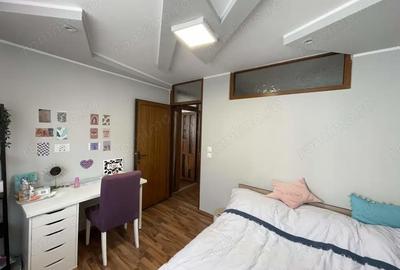 Apartament cu 2 camere decomandat în Progresul II - 5