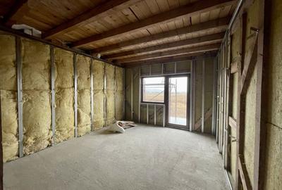 Pensiune cu piscina in constructie - 10