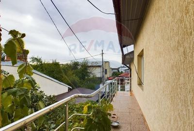 Vila individuala si teren in Sector 2 - 13