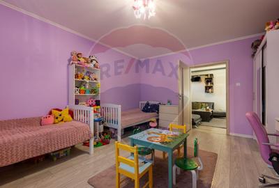 Casă cu 5 camere cu Teren 435 Mp în Central - 9