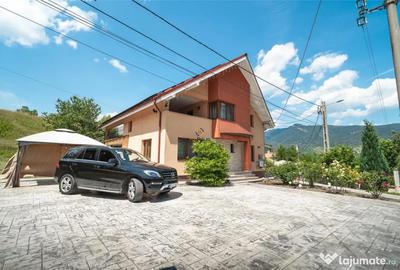 Casă cu 4 camere cu Teren 1500 Mp în Vulcan - 5
