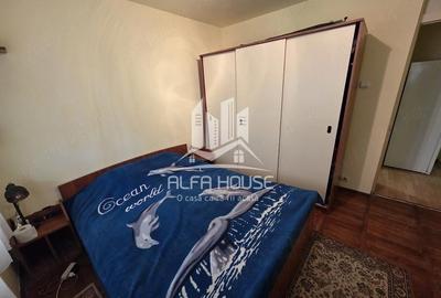 Apartament cu 3 camere decomandat în Govândari