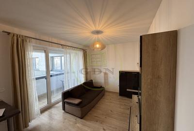 Apartament cu 2 camere semidecomandat, mobilat în Tractorul - 2