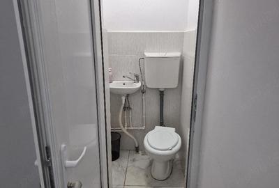 Spațiu comercial, de 86 mp, în Central - 1