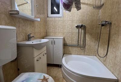 Garsonieră decomandată în Eroii Revoluției - 3