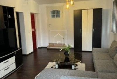 Apartament cu 3 camere, mobilat în Central - 18
