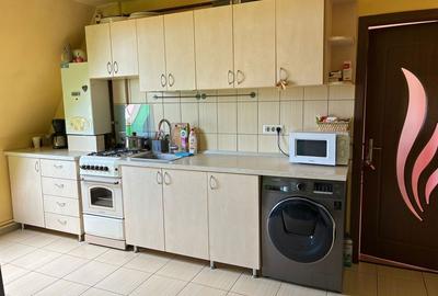 Apartament cu 2 camere în Dâmbovița - 4