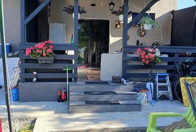 Casă cu 4 camere cu Teren 977 Mp în Brebu - 2