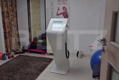 Spatiu comercial, 290 mp, zona Micro 3 - 2