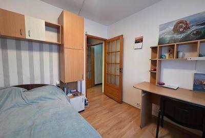 DE VANZARE-APARTAMENT 2 CAMERE-PIATA DACIA - 2
