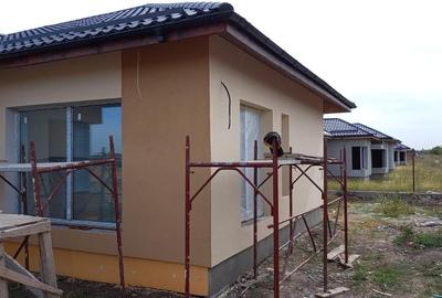 Complex 17 VILE PREMIUM pe PARTER - 17