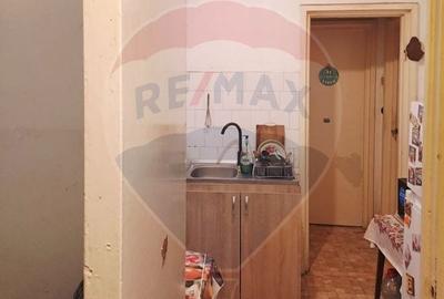 Apartament cu 3 camere de vânzare Str.Ciocarliei/Cartier Traian - 4