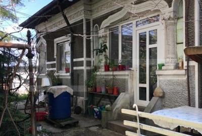 Rate la proprietar Casa individuala 75 mp, teren 1600mp , V - 4