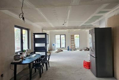 Casă individuală cu 6 camere cu Canalizare în Antiaeriană - 8