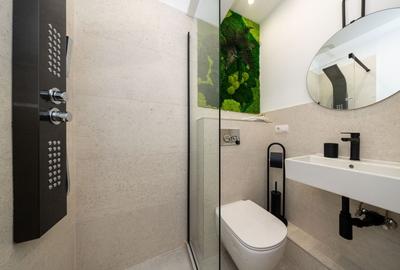 Apartament cu 3 camere decomandat, mobilat în Tractorul - 11