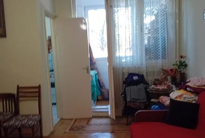 Vand garsoniera  cf. 1, etaj 2/9,  zona  Aleea Carpati - 7