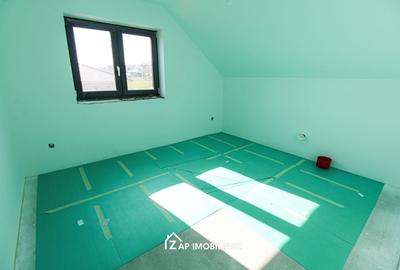 Casă individuală cu 6 camere cu Canalizare în Nazna - 18