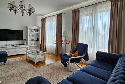 Casă cu 4 camere cu Garaj în Central - 7
