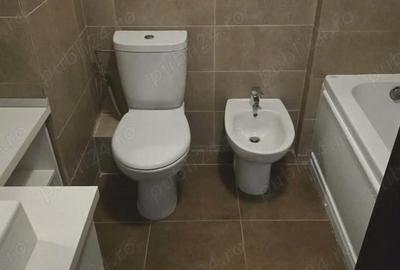 Apartament cu 3 camere decomandat în Central - 16