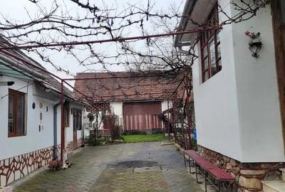 Casa individuala, 6 camere | 2109 mp teren |, localitatea Rusi, judetul Sibiu Casa individuala, 6 camere | 2109 mp teren |, localitatea Rusi, judetul Sibiu - 3