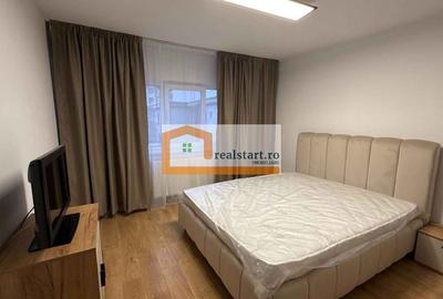 Apartament decomandat, mobilat în Văcăresti