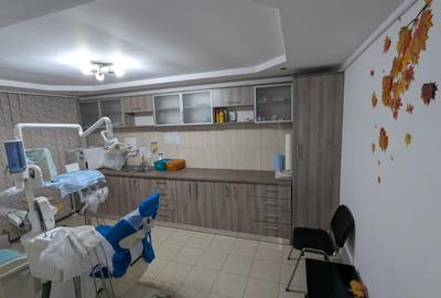 Spațiu comercial, de 76 mp, în Central - 1
