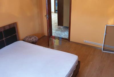 Calarasi 4 ,conf 1 Decomandat 3 cam 75mp etaj intermediar Calarasi 4 ,conf 1 Decomandat 3 cam 75mp etaj intermediar - 5