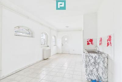 Casa cu 3 camere pentru investi?ii in Battonya - 4