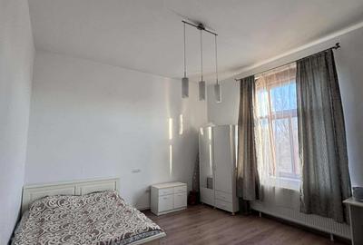 Garsonieră decomandată, mobilată în Medicină - 4