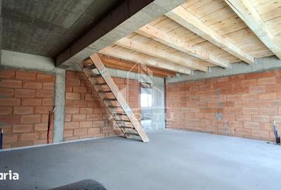 Apartament cu 4 camere în Funcționarilor - 2