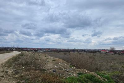 Loc Agigea / Judetul Cta /Teren intravilan 500 mp cu o deschidere stradala 16 ml - 11