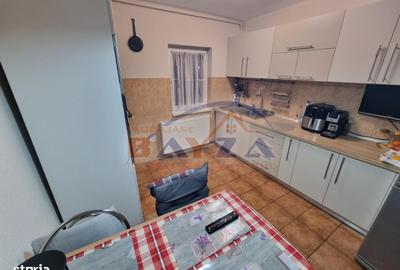 Apartament cu 4 camere decomandat în Central - 1