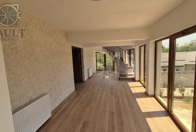 Casă individuală cu 9 camere cu Canalizare în Central - 5