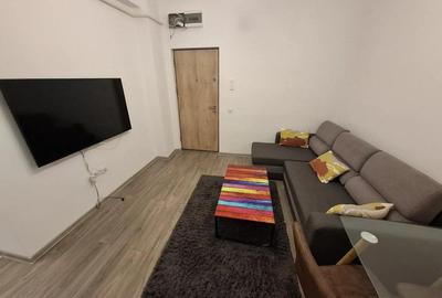 Apartament cu 2 camere nedecomandat în Central