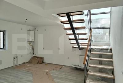 Casă cu 7 camere cu Teren 600 Mp în Central - 4