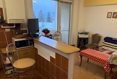 Apartament 4 camere, semidecomandat - zona Garii - 7