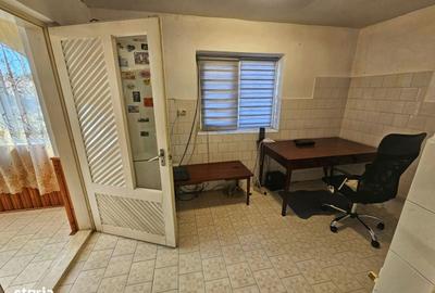 Casă cu 4 camere cu Teren 808 Mp în Ariceștii Rahtivani - 3