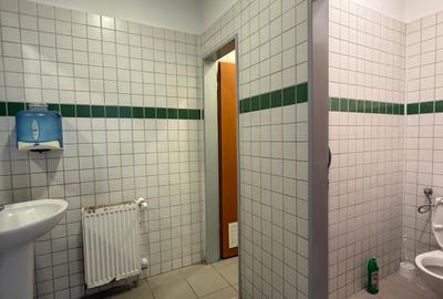 Spațiu comercial, de 300 mp, în Central - 18