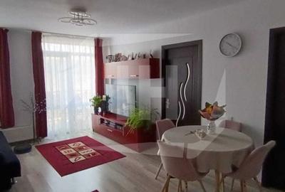 Apartament 3 camere, parcare, zona Regal